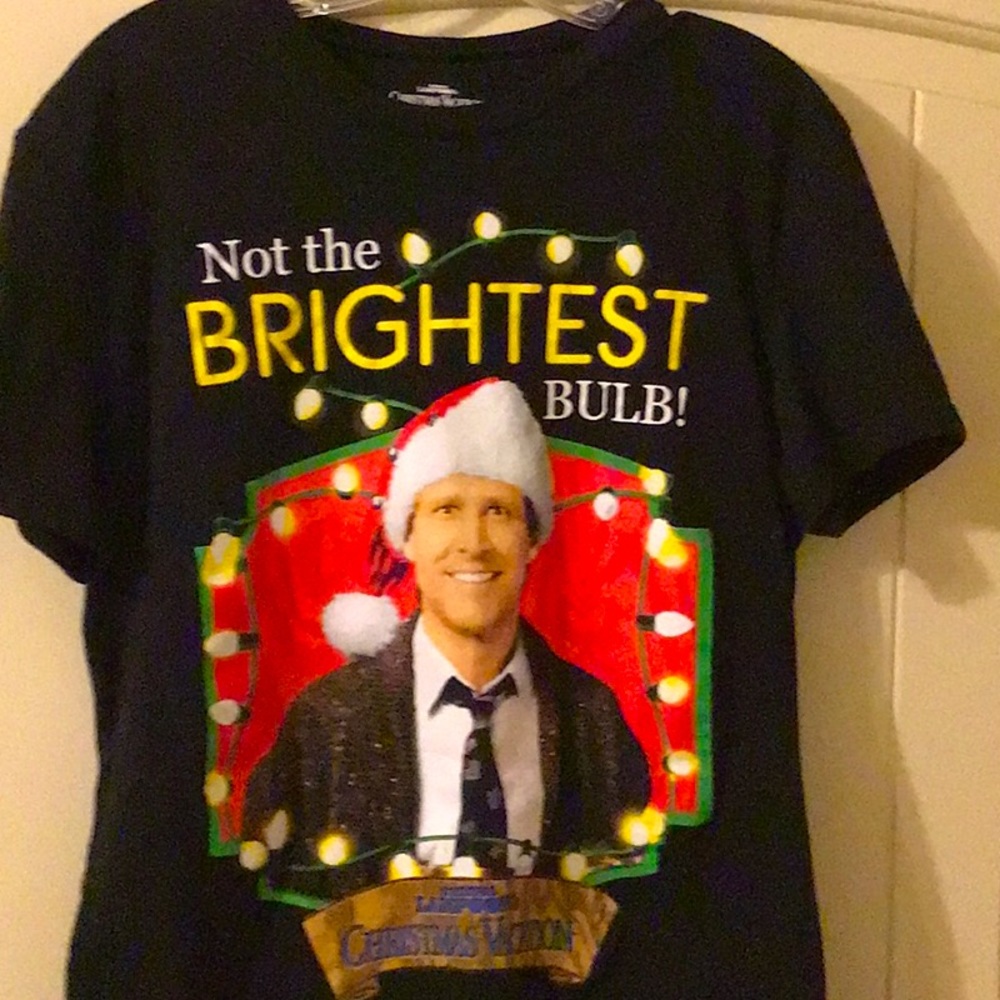 Christmas Vacation “Not the brightest bulb” T-Shirt Size Large